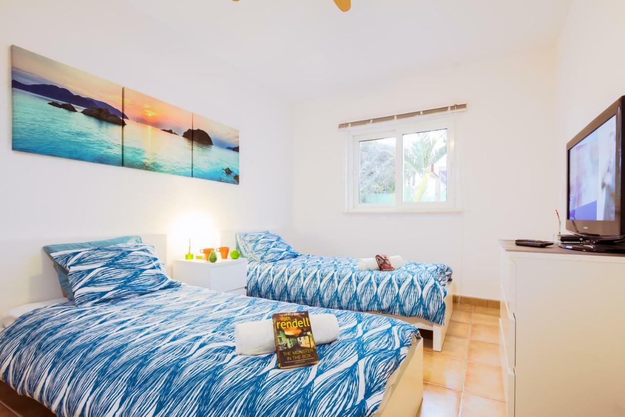 Villa Hibiscus Centrum Corralejo Beach Private Pool Family Exteriér fotografie
